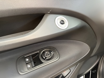 Fiat 500 Electrico Monotrim 320km 87 kW (118 CV) 11 Fiat 500 Electrico Monotrim 320km 87 kW (118 CV) 11