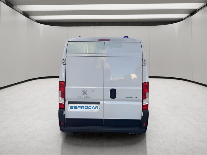 Peugeot e-Boxer Furgón Electrico 435 L2H2 Pack 37kWh 90 kW (122 CV) Vehículo usado en Sevilla Peugeot e-Boxer Furgón Electrico 435 L2H2 Pack 37kWh 90 kW (122 CV) Vehículo usado en Sevilla