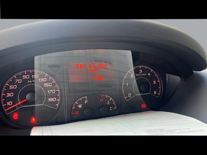 Peugeot e-Boxer Furgón Electrico 435 L2H2 Pack 37kWh 90 kW (122 CV) Vehículo usado en Sevilla Peugeot e-Boxer Furgón Electrico 435 L2H2 Pack 37kWh 90 kW (122 CV) Vehículo usado en Sevilla