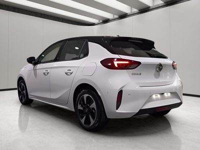 Opel Corsa-e GS-Line + e 50kWh 100 kW (136 CV) 8 Opel Corsa-e GS-Line + e 50kWh 100 kW (136 CV) 8