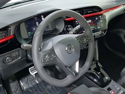 Opel Corsa-e GS-Line + e 50kWh 100 kW (136 CV) 11 Opel Corsa-e GS-Line + e 50kWh 100 kW (136 CV) 11