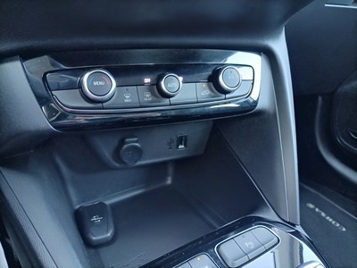 Opel Corsa-e GS-Line + e 50kWh 100 kW (136 CV) 11 Opel Corsa-e GS-Line + e 50kWh 100 kW (136 CV) 11