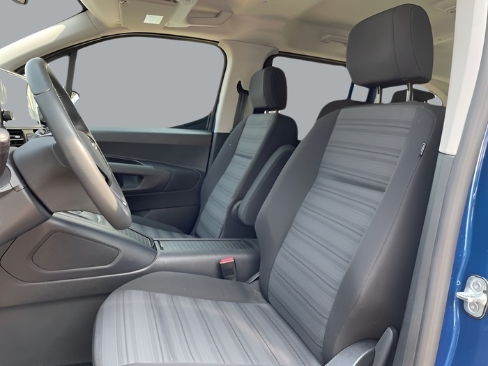 Opel Combo-e Life BEV 50kWh Elegance L 100 kW (136 CV) Vehículo usado en Sevilla Opel Combo-e Life BEV 50kWh Elegance L 100 kW (136 CV) Vehículo usado en Sevilla