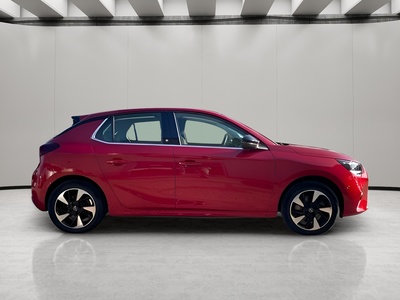 Opel Corsa-e 50kWh Elegance-e 100 kW (136 CV) 4 Opel Corsa-e 50kWh Elegance-e 100 kW (136 CV) 4