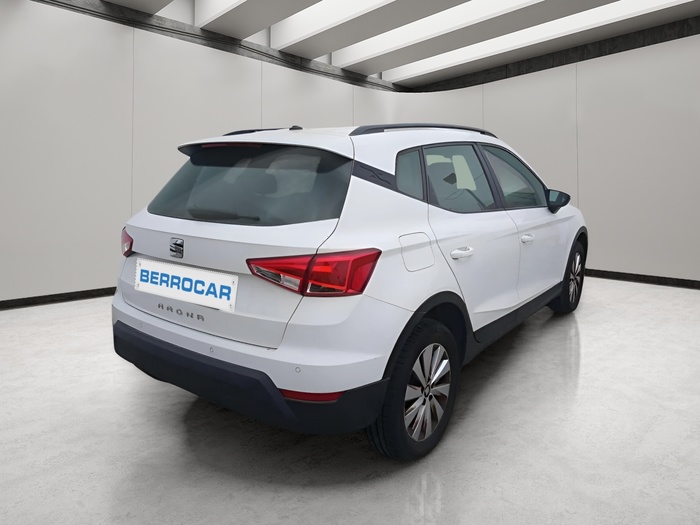 SEAT Arona 1.0 TSI Style Ecomotive 70 kW (95 CV) Vehículo usado en Sevilla SEAT Arona 1.0 TSI Style Ecomotive 70 kW (95 CV) Vehículo usado en Sevilla