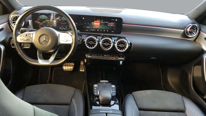 Mercedes-Benz Clase A 200 d 110 kW (150 CV) Vehículo usado en Sevilla Mercedes-Benz Clase A 200 d 110 kW (150 CV) Vehículo usado en Sevilla