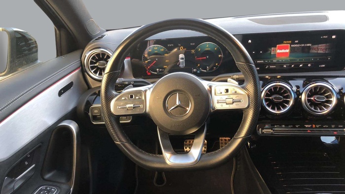 Mercedes-Benz Clase A 200 d 110 kW (150 CV) Vehículo usado en Sevilla Mercedes-Benz Clase A 200 d 110 kW (150 CV) Vehículo usado en Sevilla