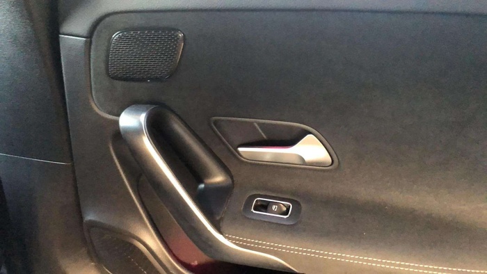 Mercedes-Benz Clase A 200 d 110 kW (150 CV) Vehículo usado en Sevilla Mercedes-Benz Clase A 200 d 110 kW (150 CV) Vehículo usado en Sevilla