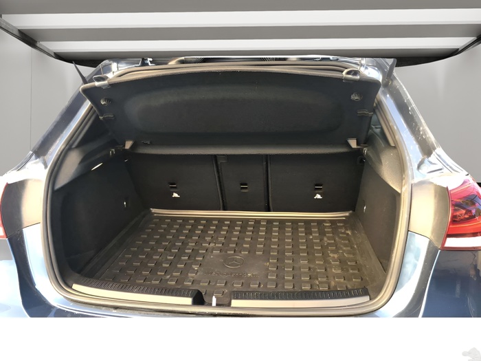 Mercedes-Benz Clase A 200 d 110 kW (150 CV) Vehículo usado en Sevilla Mercedes-Benz Clase A 200 d 110 kW (150 CV) Vehículo usado en Sevilla