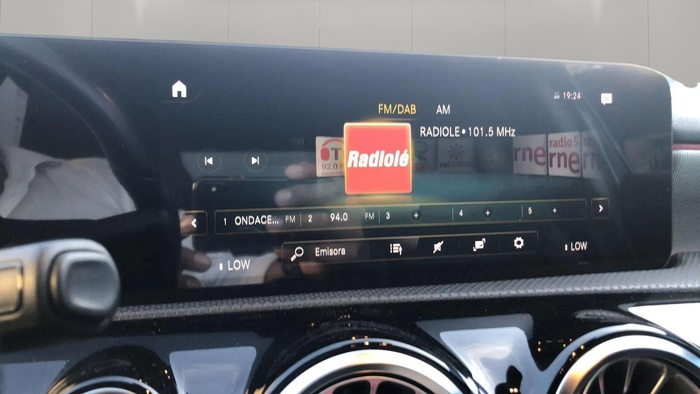 Mercedes-Benz Clase A 200 d 110 kW (150 CV) Vehículo usado en Sevilla Mercedes-Benz Clase A 200 d 110 kW (150 CV) Vehículo usado en Sevilla