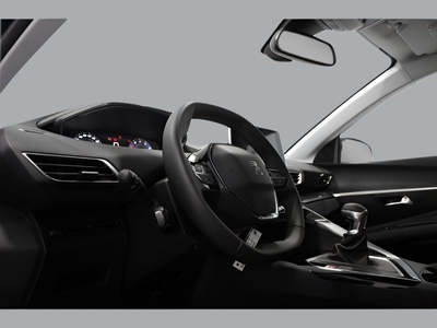 Peugeot 3008 PureTech 130 S&S Active 96 kW (130 CV) 18 Peugeot 3008 PureTech 130 S&S Active 96 kW (130 CV) 18
