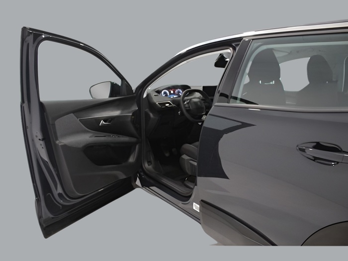 Peugeot 3008 PureTech 130 S&S Active 96 kW (130 CV) Vehículo usado en Sevilla Peugeot 3008 PureTech 130 S&S Active 96 kW (130 CV) Vehículo usado en Sevilla