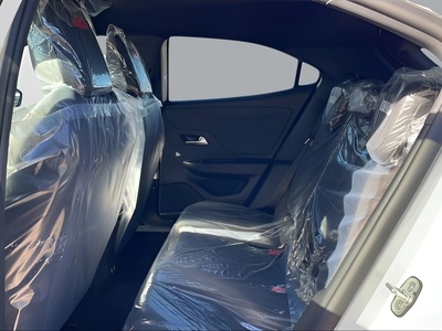 Opel Mokka-e BEV 50kWh GS Line-e 100 kW (136 CV) 12 Opel Mokka-e BEV 50kWh GS Line-e 100 kW (136 CV) 12