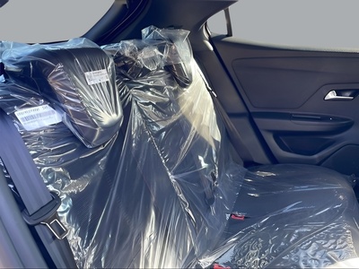 Opel Mokka-e BEV 50kWh GS Line-e 100 kW (136 CV) 15 Opel Mokka-e BEV 50kWh GS Line-e 100 kW (136 CV) 15