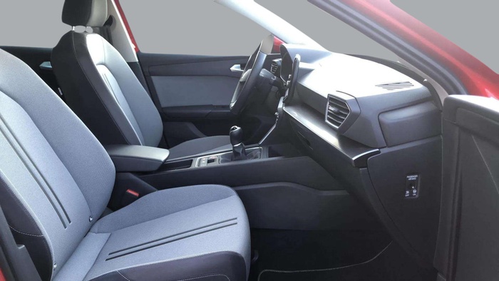 SEAT León ST 1.5 TSI S&S Style Go 96 kW (130 CV) Vehículo usado en Sevilla SEAT León ST 1.5 TSI S&S Style Go 96 kW (130 CV) Vehículo usado en Sevilla