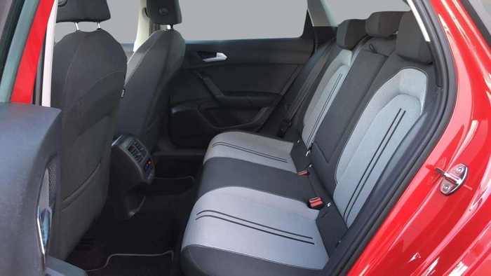 SEAT León ST 1.5 TSI S&S Style Go 96 kW (130 CV) Vehículo usado en Sevilla SEAT León ST 1.5 TSI S&S Style Go 96 kW (130 CV) Vehículo usado en Sevilla