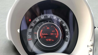 Fiat 500 1.0 Hybrid Dolcevita 51 kW (70 CV) 15 Fiat 500 1.0 Hybrid Dolcevita 51 kW (70 CV) 15