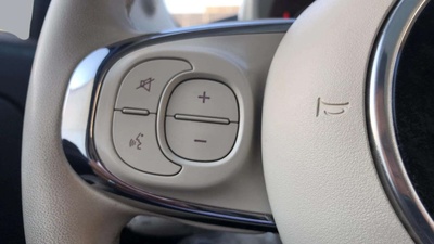 Fiat 500 1.0 Hybrid Dolcevita 51 kW (70 CV) 17 Fiat 500 1.0 Hybrid Dolcevita 51 kW (70 CV) 17