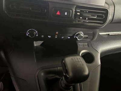 Toyota Proace City 1.5D GX L1 75 kW (102 CV) 11 Toyota Proace City 1.5D GX L1 75 kW (102 CV) 11