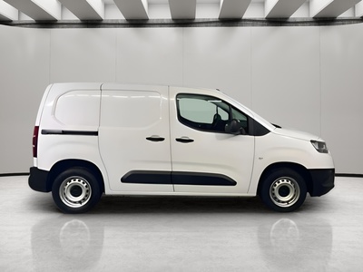 Toyota Proace City 1.5D GX L1 75 kW (102 CV) 3 Toyota Proace City 1.5D GX L1 75 kW (102 CV) 3