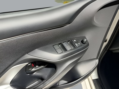 Mazda Mazda 2 1.5 Hybrid Agile Comfort CVT 85 kW (116 CV) 13 Mazda Mazda 2 1.5 Hybrid Agile Comfort CVT 85 kW (116 CV) 13