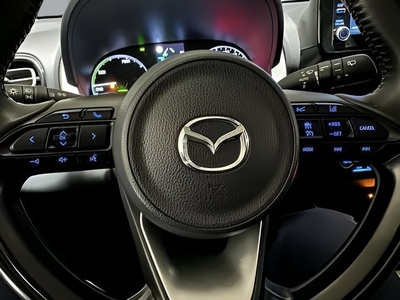 Mazda Mazda 2 1.5 Hybrid Agile CVT 85 kW (116 CV) 16 Mazda Mazda 2 1.5 Hybrid Agile CVT 85 kW (116 CV) 16