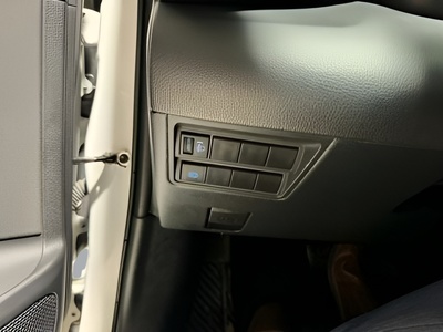 Mazda Mazda 2 1.5 Hybrid Agile CVT 85 kW (116 CV) 14 Mazda Mazda 2 1.5 Hybrid Agile CVT 85 kW (116 CV) 14