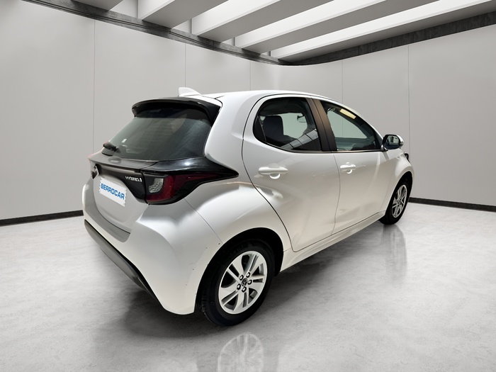 Mazda Mazda 2 1.5 Hybrid Agile CVT 85 kW (116 CV) Vehículo usado en Sevilla Mazda Mazda 2 1.5 Hybrid Agile CVT 85 kW (116 CV) Vehículo usado en Sevilla