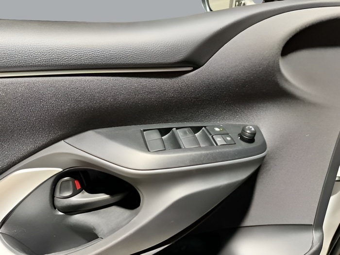 Mazda Mazda 2 1.5 Hybrid Agile CVT 85 kW (116 CV) Vehículo usado en Sevilla Mazda Mazda 2 1.5 Hybrid Agile CVT 85 kW (116 CV) Vehículo usado en Sevilla