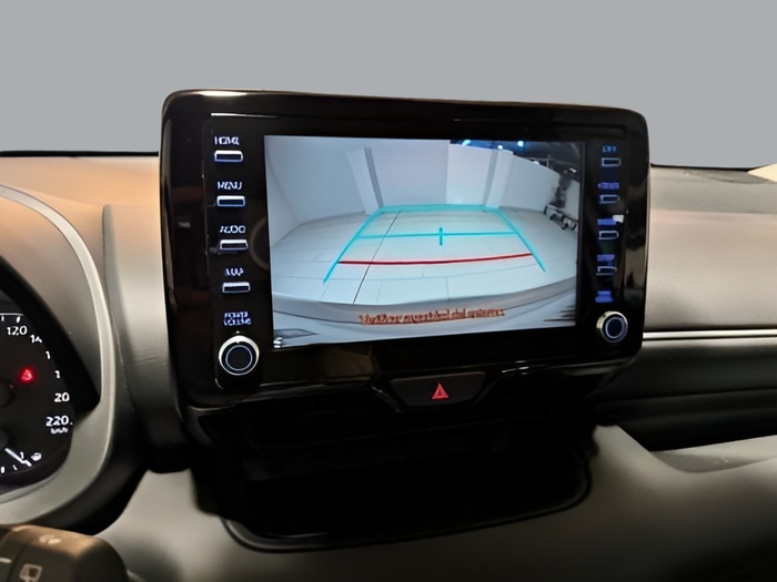 Mazda Mazda 2 1.5 Hybrid Agile CVT 85 kW (116 CV) Vehículo usado en Sevilla Mazda Mazda 2 1.5 Hybrid Agile CVT 85 kW (116 CV) Vehículo usado en Sevilla