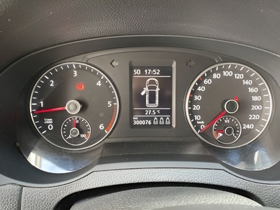 SEAT Alhambra 2.0 TDI Ecomotive Style 103 kW (140 CV) 25 SEAT Alhambra 2.0 TDI Ecomotive Style 103 kW (140 CV) 25