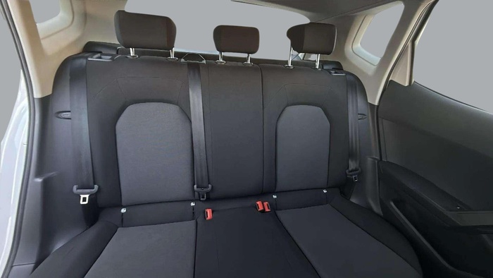 SEAT Arona 1.6 TDI Reference 70 kW (95 CV) Vehículo usado en Sevilla SEAT Arona 1.6 TDI Reference 70 kW (95 CV) Vehículo usado en Sevilla