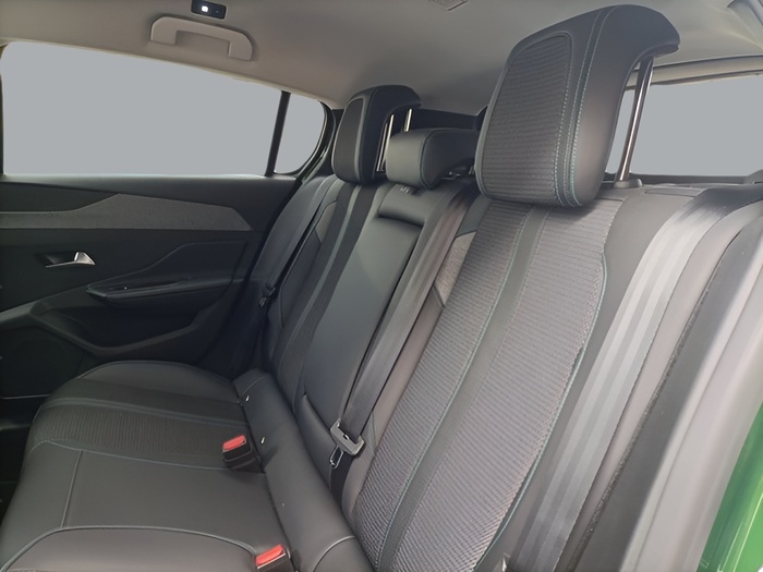 Peugeot 308 PureTech 130 Allure 96 kW (130 CV) Vehículo usado en Sevilla Peugeot 308 PureTech 130 Allure 96 kW (130 CV) Vehículo usado en Sevilla