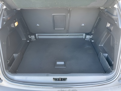 Peugeot 3008 PureTech 130 S&S Active 96 kW (130 CV) 13 Peugeot 3008 PureTech 130 S&S Active 96 kW (130 CV) 13