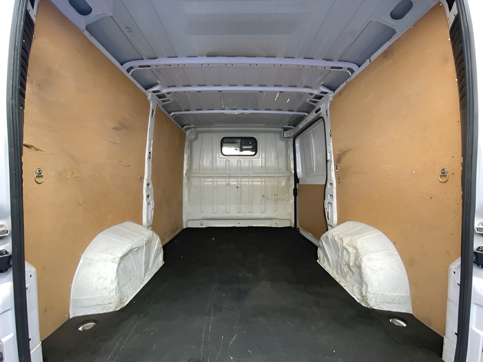 Fiat Ducato Furgon 2.0 Multijet 30 Corto 85 kW (115 CV) Vehículo usado en Sevilla Fiat Ducato Furgon 2.0 Multijet 30 Corto 85 kW (115 CV) Vehículo usado en Sevilla