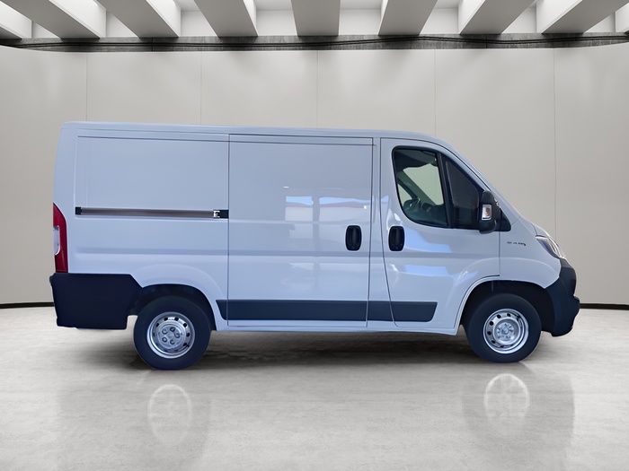Fiat Ducato Furgon 2.0 Multijet 30 Corto 85 kW (115 CV) Vehículo usado en Sevilla Fiat Ducato Furgon 2.0 Multijet 30 Corto 85 kW (115 CV) Vehículo usado en Sevilla