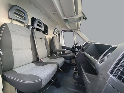 Fiat Ducato Furgon 2.0 Multijet 30 Corto 85 kW (115 CV) 9 Fiat Ducato Furgon 2.0 Multijet 30 Corto 85 kW (115 CV) 9