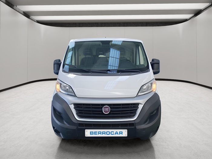 Fiat Ducato Furgon 2.0 Multijet 30 Corto 85 kW (115 CV) Vehículo usado en Sevilla Fiat Ducato Furgon 2.0 Multijet 30 Corto 85 kW (115 CV) Vehículo usado en Sevilla