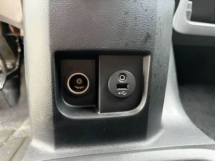 Nissan NV200 Furgon 1.5 dCi Comfort 81 kW (110 CV) Vehículo usado en Sevilla Nissan NV200 Furgon 1.5 dCi Comfort 81 kW (110 CV) Vehículo usado en Sevilla