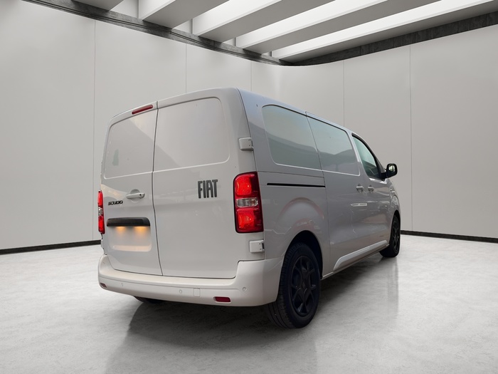 Fiat Scudo Furgon Bluehdi 145 L2 106 kW (144 CV) Vehículo usado en Sevilla Fiat Scudo Furgon Bluehdi 145 L2 106 kW (144 CV) Vehículo usado en Sevilla