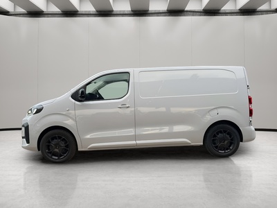 Fiat Scudo Furgon Bluehdi 145 L2 106 kW (144 CV) 7 Fiat Scudo Furgon Bluehdi 145 L2 106 kW (144 CV) 7