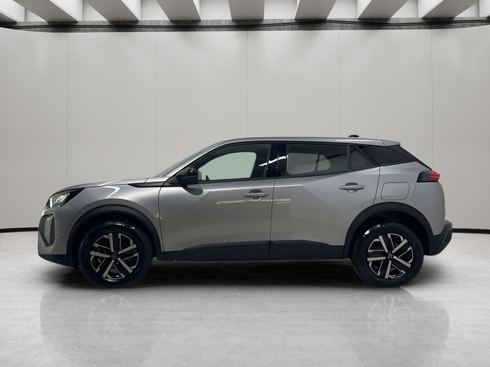 Peugeot 2008 PureTech 100 S&S Active 75 kW (100 CV) Vehículo usado en Sevilla Peugeot 2008 PureTech 100 S&S Active 75 kW (100 CV) Vehículo usado en Sevilla