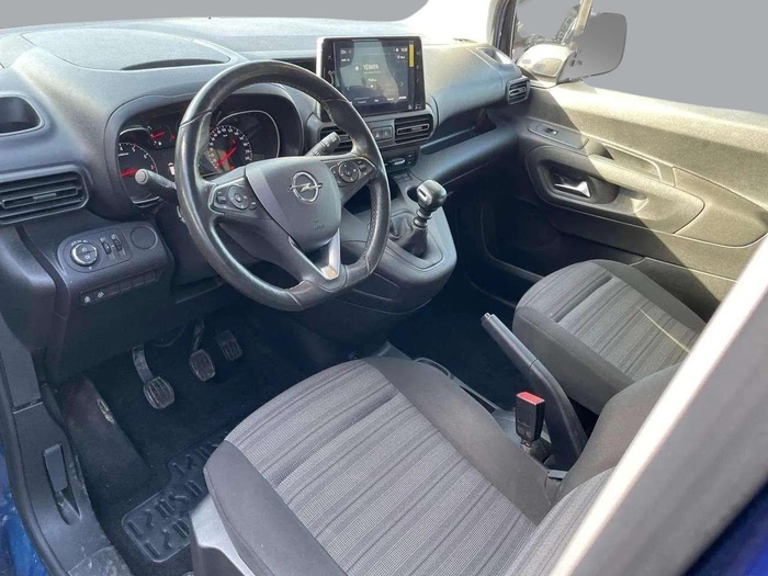 Opel Combo Life 1.5 TD Business Elegance Plus L 75 kW (102 CV) Vehículo usado en Sevilla Opel Combo Life 1.5 TD Business Elegance Plus L 75 kW (102 CV) Vehículo usado en Sevilla