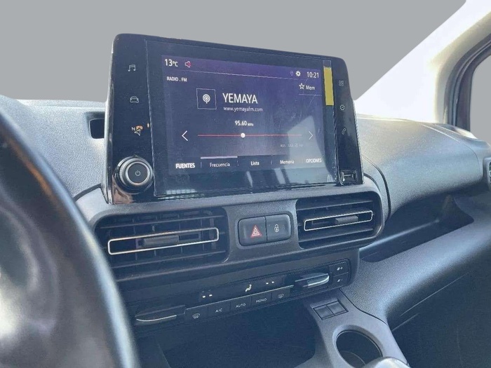 Opel Combo Life 1.5 TD Business Elegance Plus L 75 kW (102 CV) Vehículo usado en Sevilla Opel Combo Life 1.5 TD Business Elegance Plus L 75 kW (102 CV) Vehículo usado en Sevilla