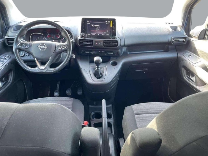 Opel Combo Life 1.5 TD Business Elegance Plus L 75 kW (102 CV) Vehículo usado en Sevilla Opel Combo Life 1.5 TD Business Elegance Plus L 75 kW (102 CV) Vehículo usado en Sevilla