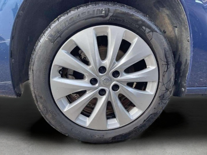 Opel Combo Life 1.5 TD Business Elegance Plus L 75 kW (102 CV) Vehículo usado en Sevilla Opel Combo Life 1.5 TD Business Elegance Plus L 75 kW (102 CV) Vehículo usado en Sevilla