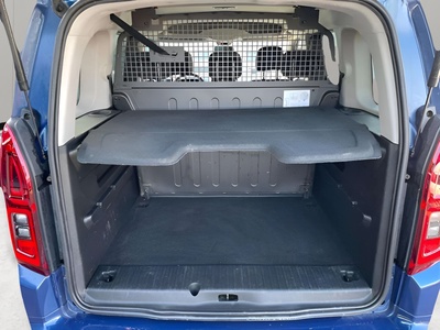 Opel Combo Life 1.5 TD Business Elegance Plus L 75 kW (102 CV) 12 Opel Combo Life 1.5 TD Business Elegance Plus L 75 kW (102 CV) 12