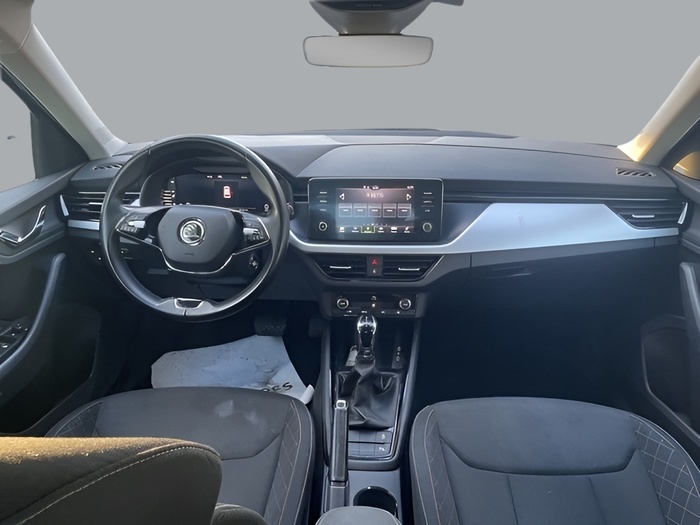 Skoda Kamiq 1.0 TSI Emotion DSG 81 kW (110 CV) Vehículo usado en Sevilla Skoda Kamiq 1.0 TSI Emotion DSG 81 kW (110 CV) Vehículo usado en Sevilla