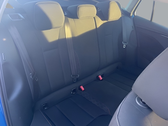 Skoda Kamiq 1.0 TSI Emotion DSG 81 kW (110 CV) Vehículo usado en Sevilla Skoda Kamiq 1.0 TSI Emotion DSG 81 kW (110 CV) Vehículo usado en Sevilla