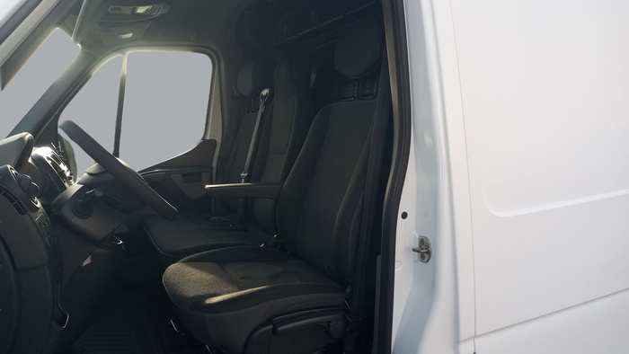 Opel Movano Furgon 2.3 CDTI L3H2 3.5t 96 kW (130 CV) Vehículo usado en Sevilla Opel Movano Furgon 2.3 CDTI L3H2 3.5t 96 kW (130 CV) Vehículo usado en Sevilla